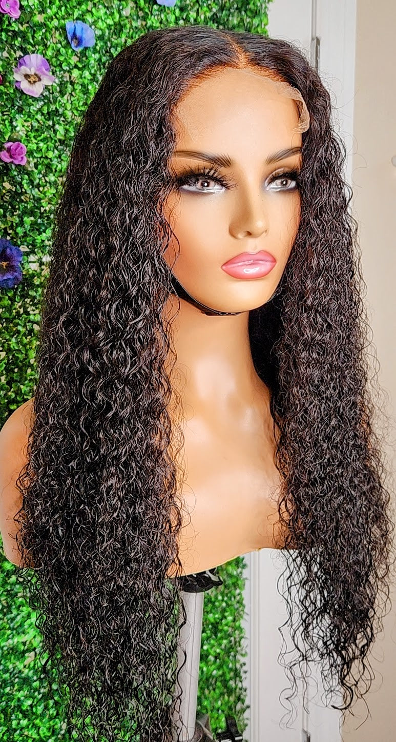 CHARLOTTE - 5x5HD Lace Closure Cambodian Curl Unit